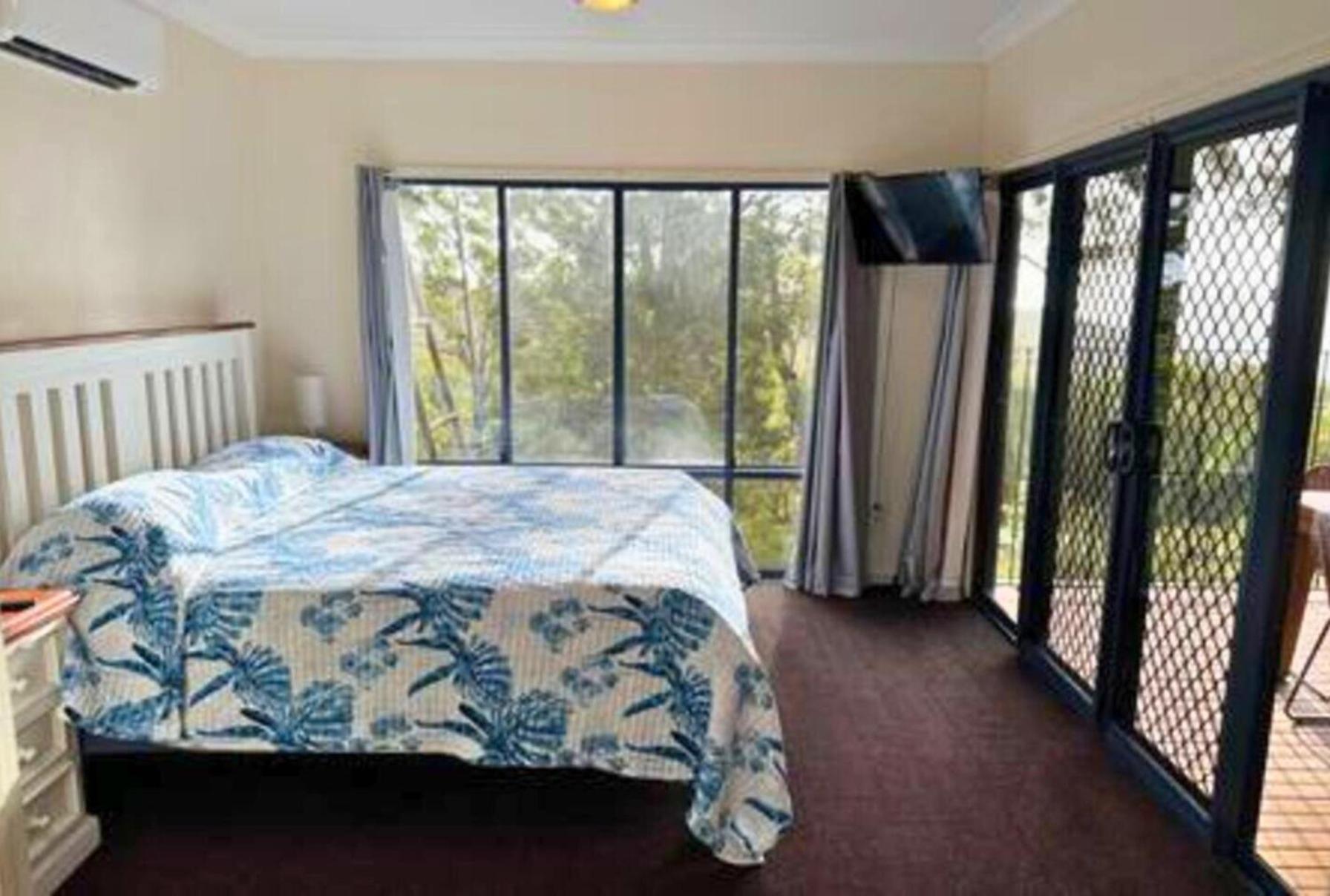 Our Beach House Kingfisherbay フレーザー島 エクステリア 写真